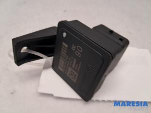 Gebruikte Voorgloei Relais Renault Master III (MA/MB/MC/MD/MH/MF/MG/MH) 2.3 dCi 135 16V FWD Prijs € 36,30 Inclusief btw aangeboden door Maresia Parts