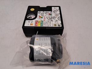 Gebruikte Banden reparatieset Dacia Sandero II 0.9 TCE 12V Prijs € 29,99 Margeregeling aangeboden door Maresia Parts