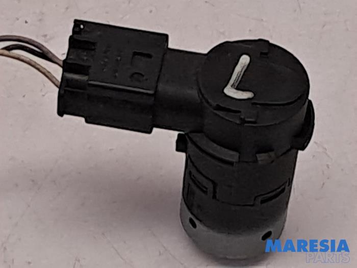 PDC Sensor van een Renault Espace (JK) 2.0 Turbo 16V Grand Espace 2008