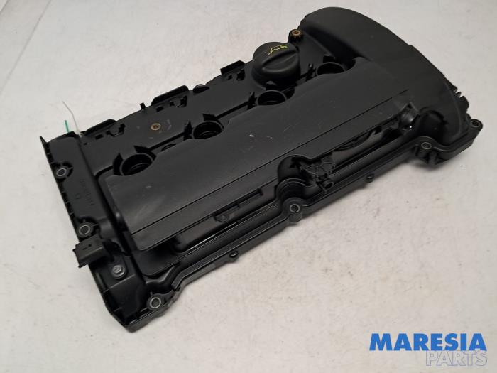 Gebruikte Kleppendeksel Peugeot 508 SW (8E/8U) 1.6 THP 16V Prijs € 115,00 Margeregeling aangeboden door Maresia Parts