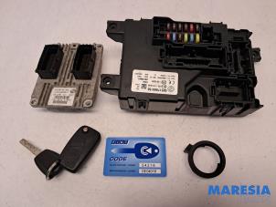 Gebruikte Computer Motormanagement Fiat Grande Punto (199) 1.4 Prijs € 210,00 Margeregeling aangeboden door Maresia Parts