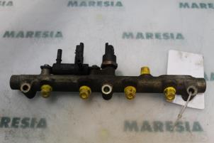 Gebruikte Galerij (Injectie) Citroen C8 (EA/EB) 2.2 HDi 16V Prijs € 105,00 Margeregeling aangeboden door Maresia Parts