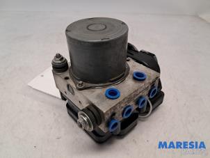 Gebruikte ABS Pomp Fiat Ducato (250) 2.3 D 130 Multijet Prijs € 301,29 Inclusief btw aangeboden door Maresia Parts