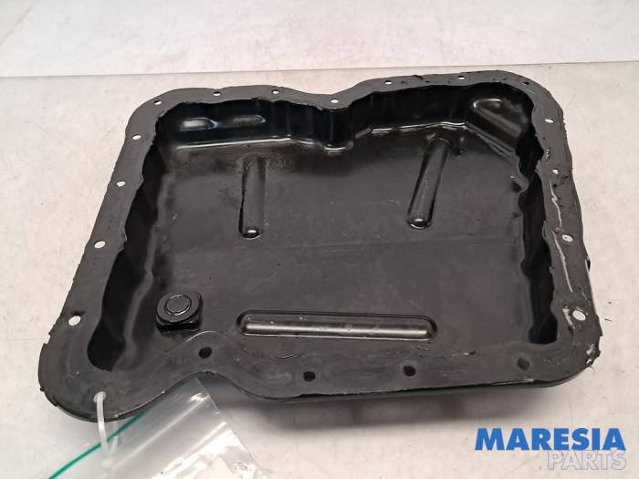 Gebruikte Carterpan Renault Master III (EV/HV/UV/VA/VB/VD/VF/VG/VJ) 2.3 dCi 145 16V FWD Prijs € 60,50 Inclusief btw aangeboden door Maresia Parts