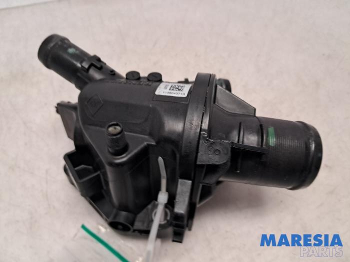 Gebruikte Thermostaathuis Renault Master III (EV/HV/UV/VA/VB/VD/VF/VG/VJ) 2.3 dCi 145 16V FWD Prijs € 60,50 Inclusief btw aangeboden door Maresia Parts