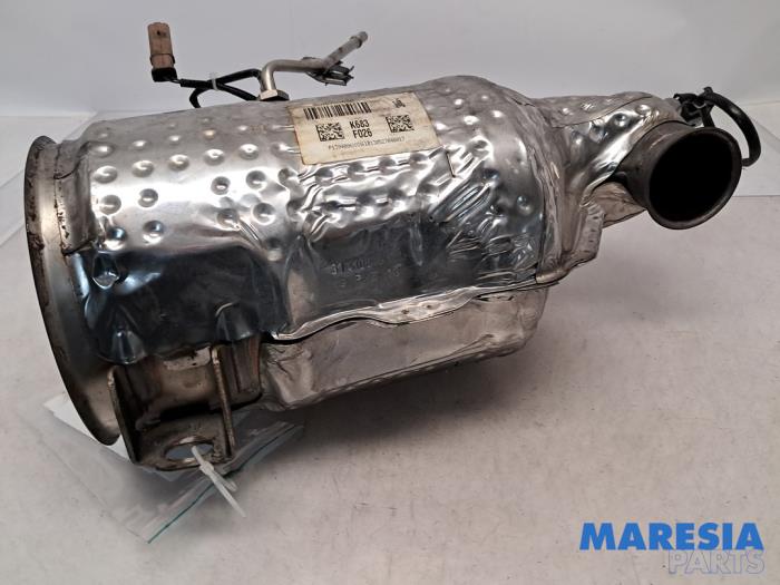 Gebruikte Katalysator Peugeot 5008 I (0A/0E) 1.6 HDiF 16V Prijs € 199,00 Margeregeling aangeboden door Maresia Parts