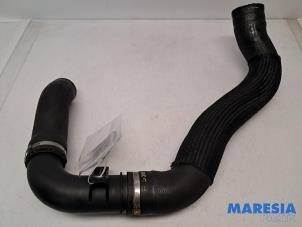 Gebruikte Intercooler Slang Fiat Ducato (250) 2.3 D 130 Multijet Prijs € 90,75 Inclusief btw aangeboden door Maresia Parts