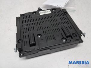 Gebruikte Blue&Me Alfa Romeo Giulietta (940) 1.4 TB 16V MultiAir Prijs € 210,00 Margeregeling aangeboden door Maresia Parts