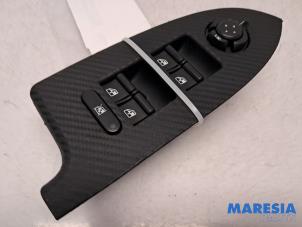 Gebruikte Combischakelaar ramen Alfa Romeo Giulietta (940) 1.4 TB 16V MultiAir Prijs € 120,00 Margeregeling aangeboden door Maresia Parts