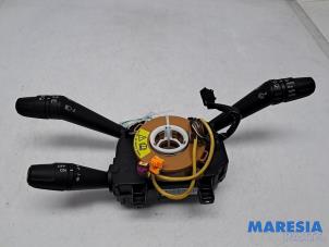 Gebruikte Combischakelaar Stuurkolom Alfa Romeo Giulietta (940) 1.4 TB 16V MultiAir Prijs € 90,00 Margeregeling aangeboden door Maresia Parts