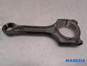 Gebruikte Drijfstang Citroen C5 III Tourer (RW) 1.6 16V THP 155 Prijs € 34,99 Margeregeling aangeboden door Maresia Parts