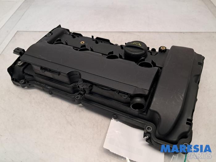 Gebruikte Kleppendeksel Citroen C5 III Tourer (RW) 1.6 16V THP 155 Prijs € 115,00 Margeregeling aangeboden door Maresia Parts