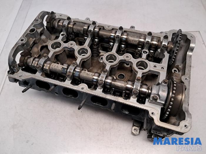 Gebruikte Cilinderkop Citroen C4 Picasso (3D/3E) 1.6 16V THP 155 Prijs € 399,00 Margeregeling aangeboden door Maresia Parts