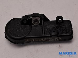 Gebruikte Sensor Bandenspanning Peugeot 3008 I (0U/HU) 1.6 16V THP 155 Prijs € 25,00 Margeregeling aangeboden door Maresia Parts