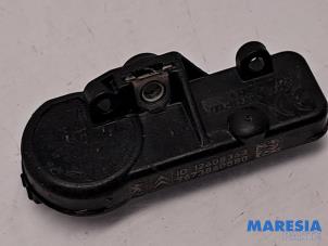 Gebruikte Sensor Bandenspanning Peugeot 3008 I (0U/HU) 1.6 16V THP 155 Prijs € 25,00 Margeregeling aangeboden door Maresia Parts