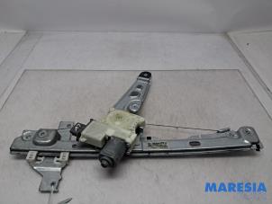 Gebruikte Ruitmechaniek 4Deurs links-voor Peugeot 3008 I (0U/HU) 1.6 16V THP 155 Prijs € 90,00 Margeregeling aangeboden door Maresia Parts