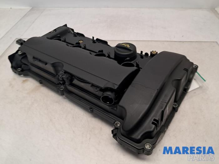 Gebruikte Kleppendeksel Peugeot 3008 I (0U/HU) 1.6 16V THP 155 Prijs € 115,00 Margeregeling aangeboden door Maresia Parts