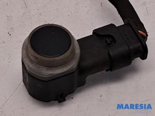Gebruikte PDC Sensor Fiat 500C (312) 0.9 TwinAir 85 Prijs € 30,00 Margeregeling aangeboden door Maresia Parts