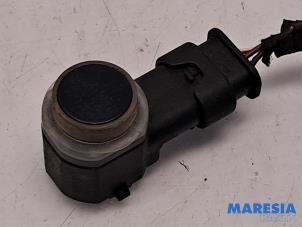 Gebruikte PDC Sensor Fiat 500C (312) 0.9 TwinAir 85 Prijs € 30,00 Margeregeling aangeboden door Maresia Parts