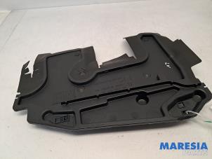 Gebruikte Luchtgeleider Citroen C3 (SC) 1.2 VTi 82 12V Prijs € 30,00 Margeregeling aangeboden door Maresia Parts