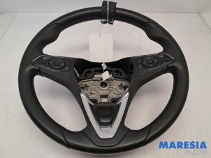 Gebruikte Stuurwiel Opel Crossland (X) 1.2 12V Prijs € 124,99 Margeregeling aangeboden door Maresia Parts