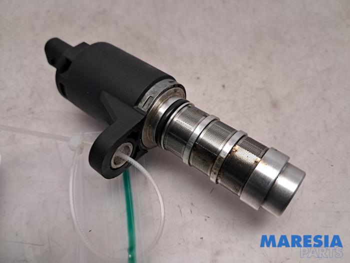 Gebruikte Nokkenas Sensor Peugeot 208 I (CA/CC/CK/CL) 1.2 Vti 12V PureTech Prijs € 40,00 Margeregeling aangeboden door Maresia Parts