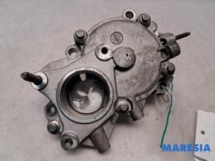 Gebruikte Hogedrukpomp Peugeot Expert (V1/VA/VB/VE/VF/VT/VY) 2.0 Blue HDi 120 16V Prijs € 127,05 Inclusief btw aangeboden door Maresia Parts