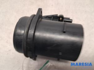 Gebruikte Luchthoeveelheidsmeter Peugeot Expert (G9) 1.6 HDi 90 Prijs € 24,20 Inclusief btw aangeboden door Maresia Parts