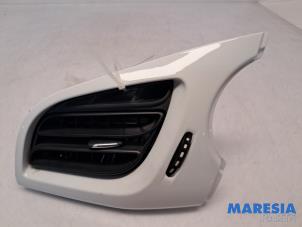 Gebruikte Luchtrooster Dashboard Citroen DS3 (SA) 1.6 VTi 120 16V Prijs € 20,00 Margeregeling aangeboden door Maresia Parts