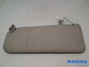 Gebruikte Zonneklep Peugeot Expert (G9) 1.6 HDi 90 Prijs € 30,25 Inclusief btw aangeboden door Maresia Parts