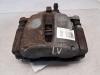 Peugeot 2008 (CU) 1.6 VTI 16V Remklauw (Tang) links-voor