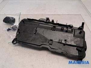 Gebruikte Afdekplaat motor Fiat Talento 2.0 EcoJet BiTurbo 145 Prijs € 42,35 Inclusief btw aangeboden door Maresia Parts