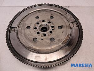 Gebruikte Vliegwiel Fiat Talento 2.0 EcoJet BiTurbo 145 Prijs € 240,79 Inclusief btw aangeboden door Maresia Parts