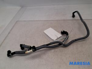 Gebruikte Brandstofleiding Fiat Talento 2.0 EcoJet BiTurbo 145 Prijs € 36,29 Inclusief btw aangeboden door Maresia Parts
