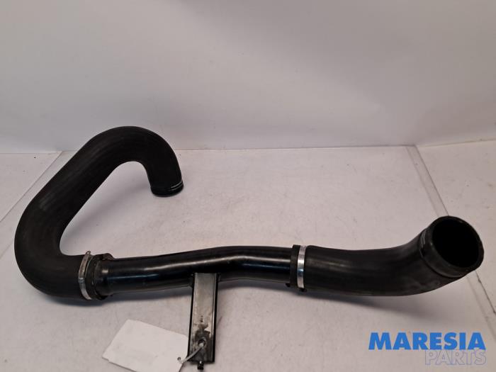 Gebruikte Intercooler Slang Fiat Ducato (250) 2.3 D 120 Multijet Prijs € 51,43 Inclusief btw aangeboden door Maresia Parts