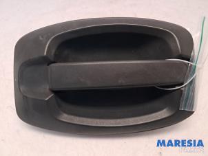 Gebruikte Portiergreep 2Deurs rechts Fiat Ducato (250) 2.3 D 120 Multijet Prijs € 30,25 Inclusief btw aangeboden door Maresia Parts