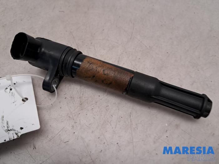 Gebruikte Pen Bobine Fiat 500 (312) 1.4 16V Prijs € 15,00 Margeregeling aangeboden door Maresia Parts
