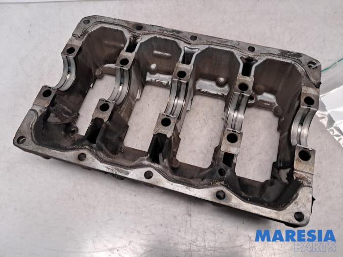 Gebruikte Carterpan Fiat 500 (312) 1.4 16V Prijs € 75,00 Margeregeling aangeboden door Maresia Parts