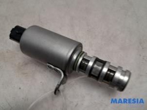 Gebruikte Nokkenas Sensor Peugeot 3008 I (0U/HU) 1.6 VTI 16V Prijs € 29,99 Margeregeling aangeboden door Maresia Parts