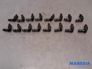 Gebruikte Tuimelaar Fiat Grande Punto (199) 1.3 JTD Multijet 16V 85 Actual Prijs € 49,95 Margeregeling aangeboden door Maresia Parts