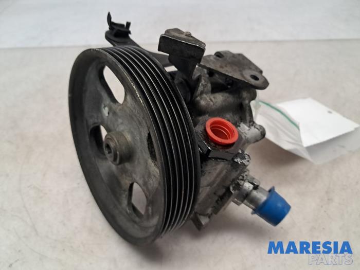 Gebruikte Servopomp Citroen Jumpy (G9) 1.6 HDI 16V Prijs € 84,69 Inclusief btw aangeboden door Maresia Parts