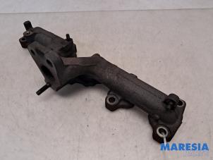 Gebruikte Uitlaatspruitstuk Fiat Grande Punto (199) 1.3 JTD Multijet 16V 85 Actual Prijs € 65,00 Margeregeling aangeboden door Maresia Parts