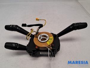 Gebruikte Combischakelaar Stuurkolom Alfa Romeo Giulietta (940) 1.4 TB 16V MultiAir Prijs € 90,00 Margeregeling aangeboden door Maresia Parts