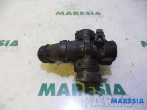 Gebruikte Gasklephuis Peugeot Expert (G9) 1.6 HDi 90 Prijs € 60,00 Margeregeling aangeboden door Maresia Parts