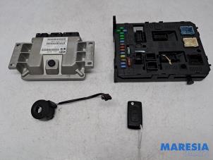 Computer Motormanagement van een Citroën C5 III Tourer (RW) 2.0 16V 2008