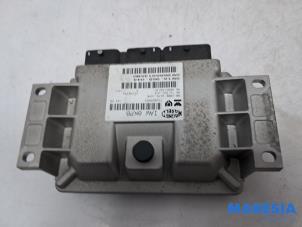 Computer Motormanagement van een Citroën C5 III Tourer (RW) 2.0 16V 2008