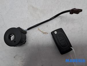 Computer Motormanagement van een Citroën C5 III Tourer (RW) 2.0 16V 2008