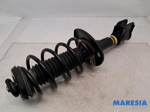 Gebruikte Voorpoot links Peugeot 308 (4A/C) 1.6 VTI 16V Prijs € 50,00 Margeregeling aangeboden door Maresia Parts