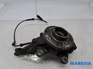 Gebruikte Asschenkel links-voor Renault Zoé (AG) R90 Prijs € 35,00 Margeregeling aangeboden door Maresia Parts