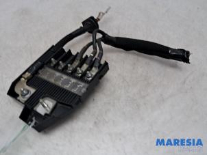 Gebruikte Accu controle module Opel Combo Cargo 1.5 CDTI 100 Prijs € 72,60 Inclusief btw aangeboden door Maresia Parts